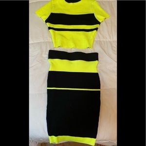 Never worn.. size medium two piece set